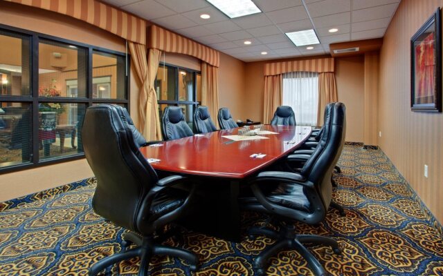 Holiday Inn Express Airport-Calgary by IHG