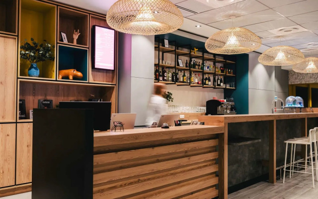 Ibis Rouen Centre Rive Droite Pasteur