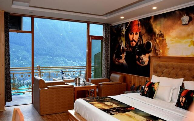 Hotel Smugglers