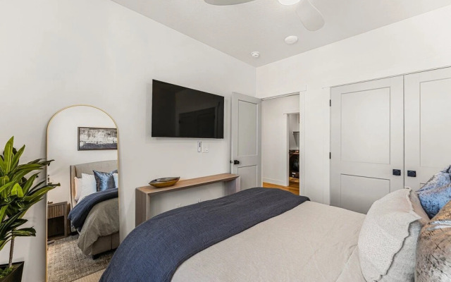 Azure Sands 3 Bedroom Condo