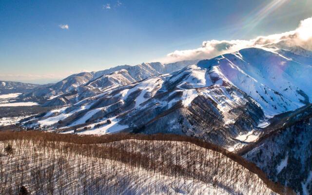 Red Door Lodge Hakuba