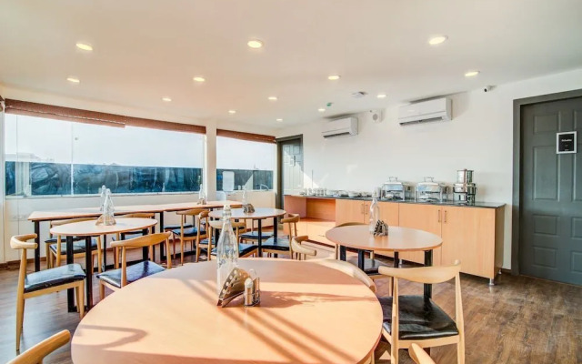 OYO Townhouse 104 Koramangala Maharaja Signal