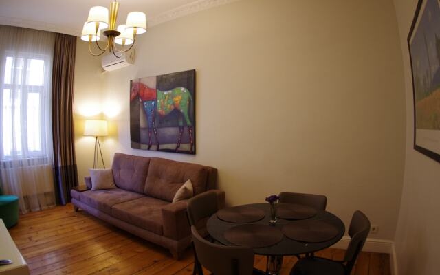 Cosy Flat Walking Distance to Galata Tower
