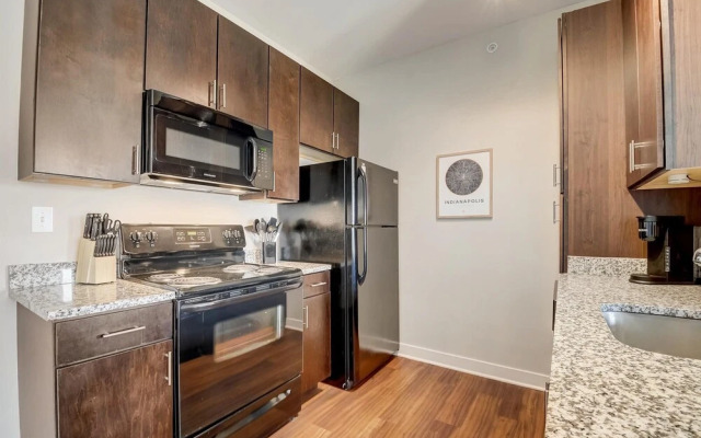 FRONTDESK 531 Virginia Ave Apts Downtown Indianapolis