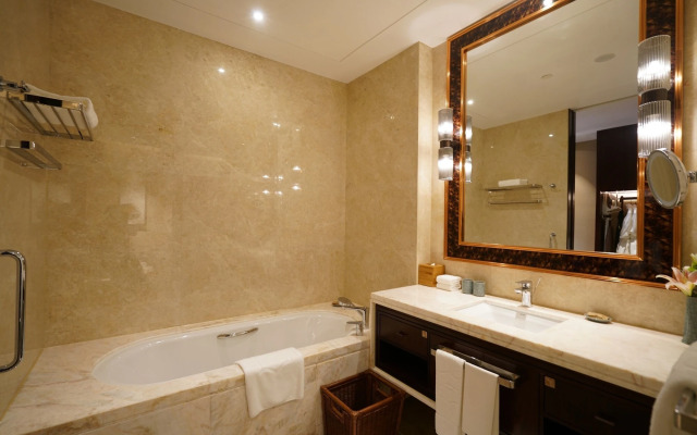 Shangri-la Hotel Yiwu 