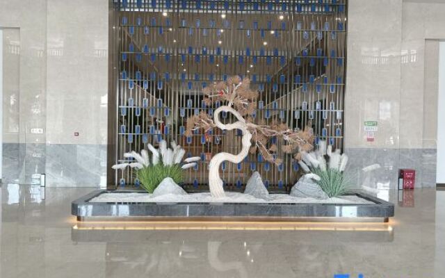 Golden Tan International Hotel