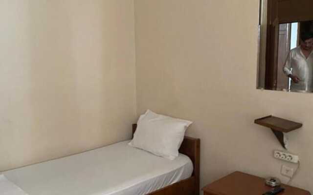 Otel OVA