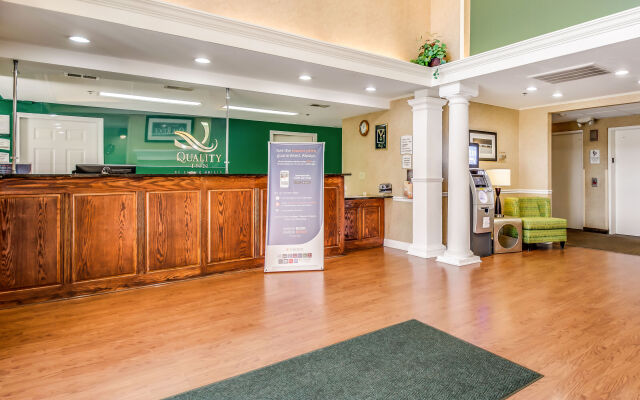 Quality Inn Oak Ridge