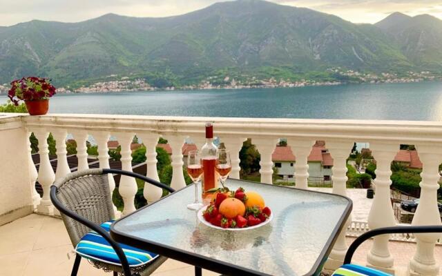 1 BR Apartment in Boka Heights