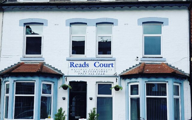 Reads Court Holiday Apartments