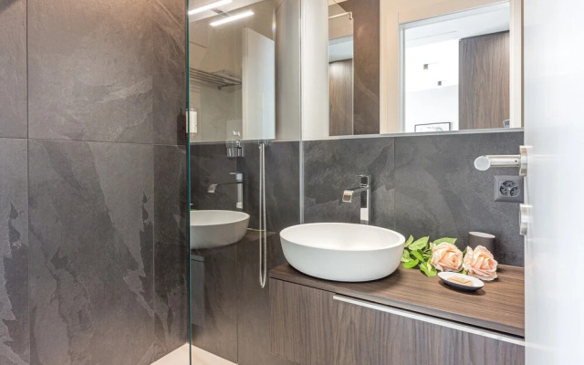 Icon H 602 Suite Executive