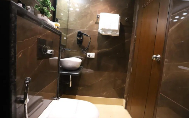 Hotel Dumpy Inn