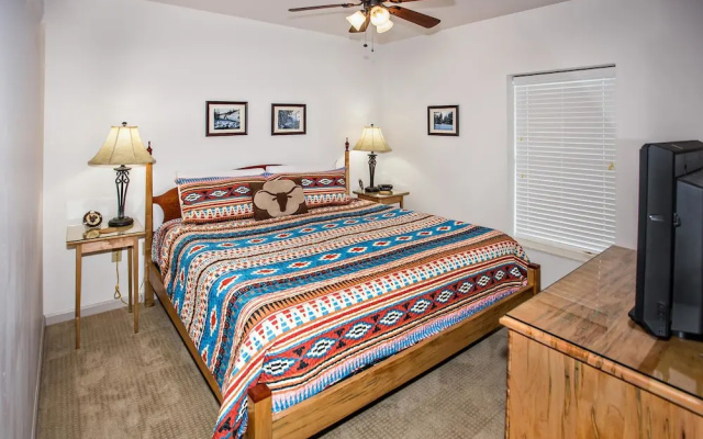 Cedar Lodge 603
