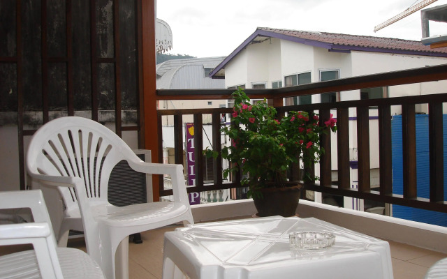 Tropicoza Guest House