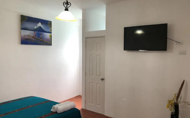 Hotel Panajachel Los Angeles