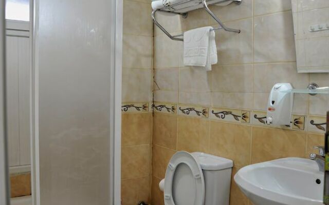 Defne Prenses Hotel