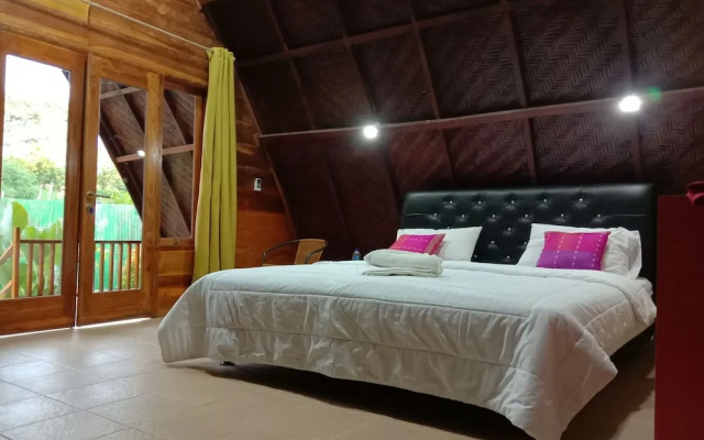 OYO 3025 Villa Alam Flores Labuan Bajo