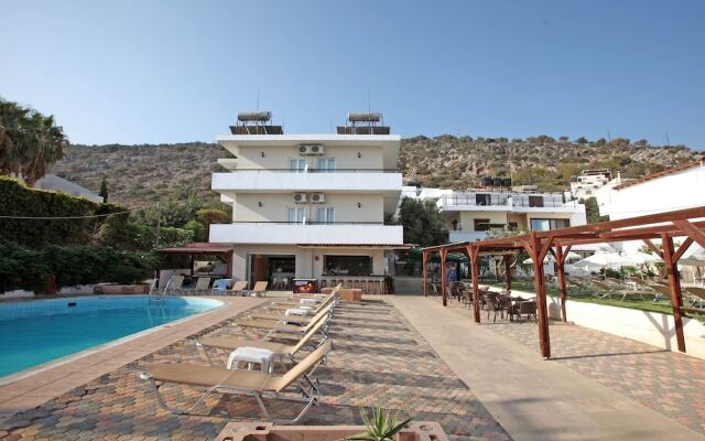 Iraklis apartment