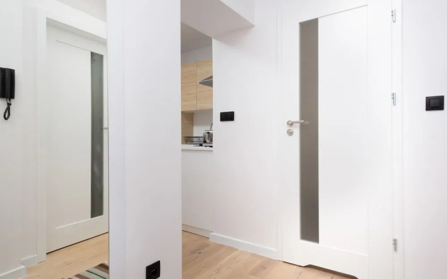 Stępińska Apartment Warszawa by Renters