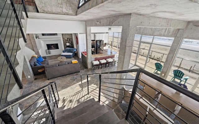 Oceanfront Experience