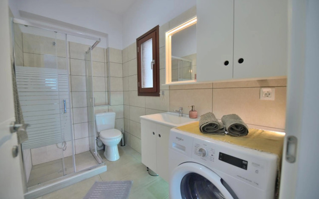 Ammos Apartment - brand new, stylish, by the beach