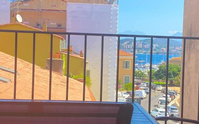 Splendide T2 vieille ville d'Ajaccio