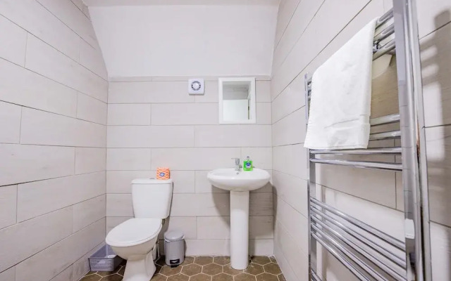 Host Stay Bromyard Flat 4