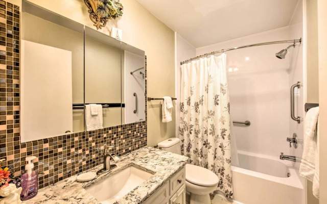 Spacious Palmyra Home w/ Fire Pit & Deck!