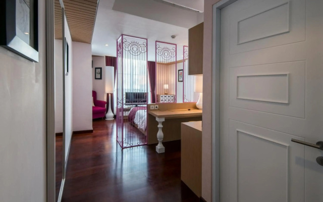Yan's House Hotel
