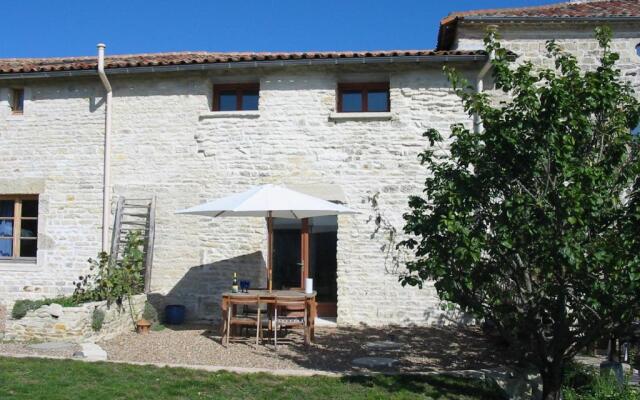 Le Noisetier at Les Hiboux Gites