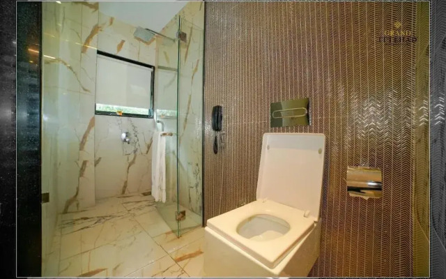 Grand Ittehad Boutique Hotel