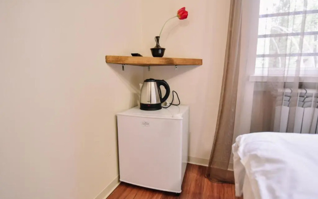 Lori Guest House