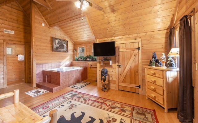 Something Extra 2 Bedroom Cabin by RedAwning