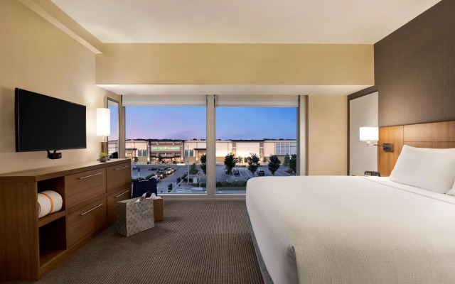 Hyatt Place Virginia Beach Town Center