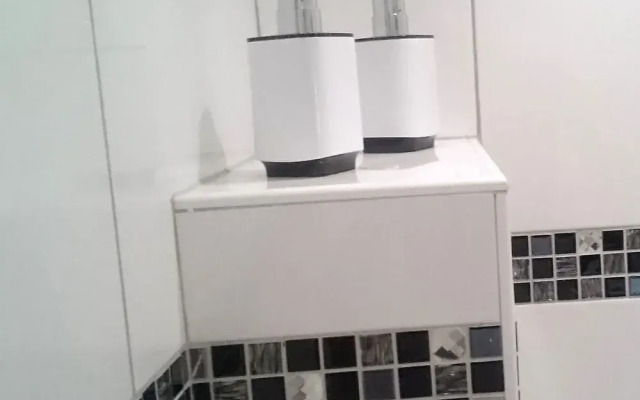 Apartment Split