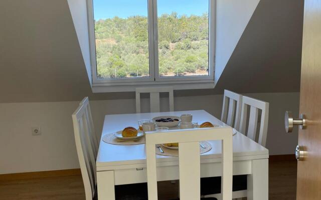 Vita Portucale 2 Bedroom Apartment Campo Ourique