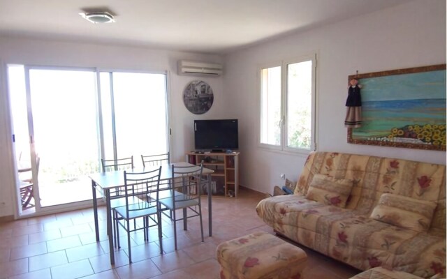 CARLOTTA- AT SEA Apartment 3