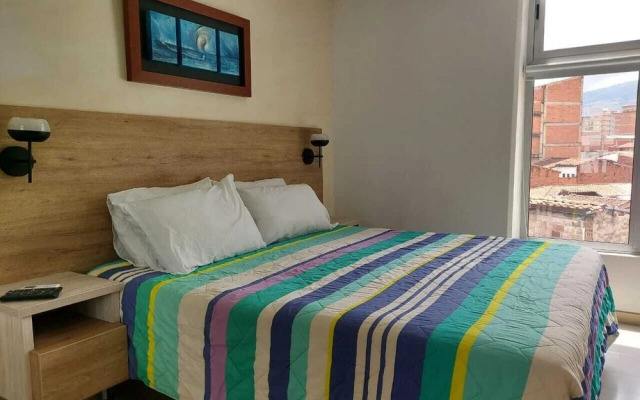 Great comfortable Laureles La 70 Med