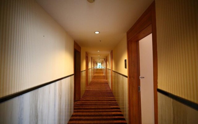 Beihai Overseas Chinese Hotel