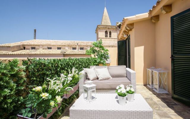 Residence by G C. de Sant Miquel Rooftop