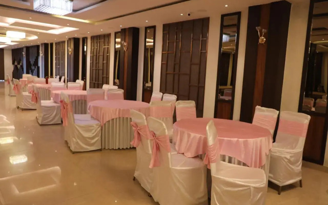 Paras Inn