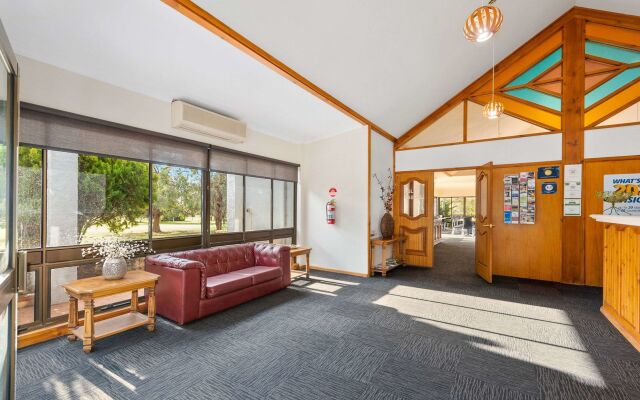 Comfort Inn & Suites Riverland