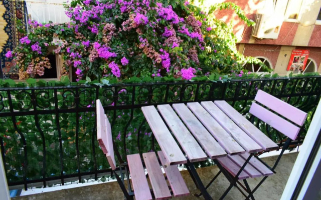 Buyukada Carsi Pansiyon