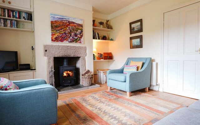 Cloudberry Cottage