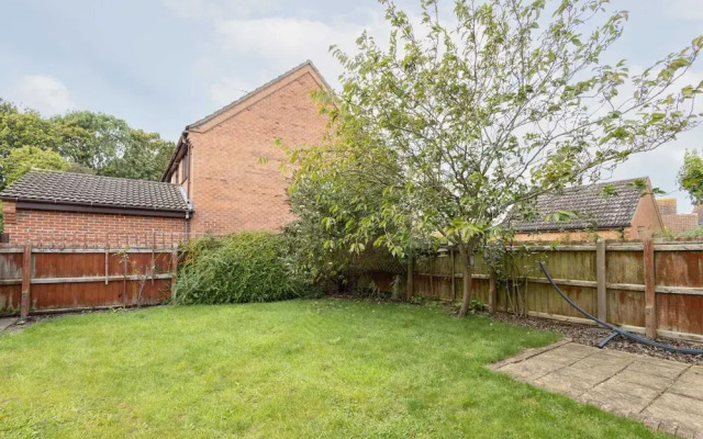 Host Stay Lingwood Park