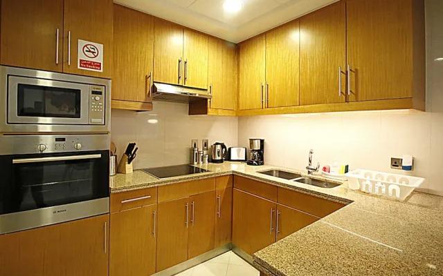 R&H Trident Grand Residences