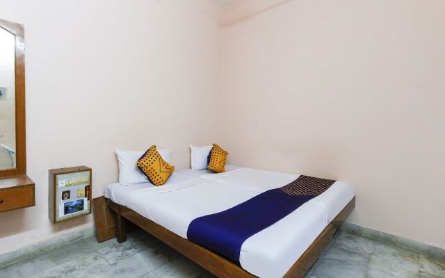 Spot on 49828 Hotel Meenakshi