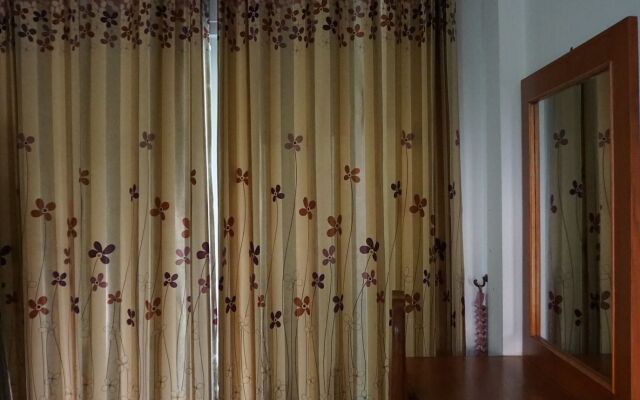 Siya House
