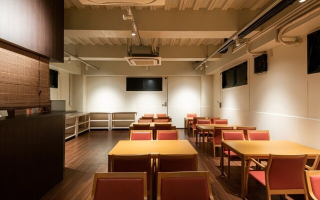 Oyo 44746 Plaza in Namba Minami