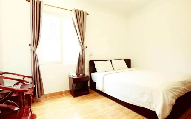Xuan Hung Hotel